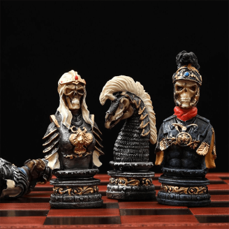 pièces d'échecs ossements crâniens
