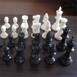 Pièces de jeu d'échecs