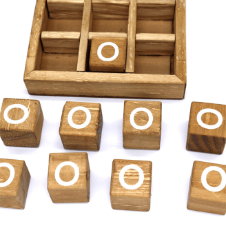 Tic tac toe en bois