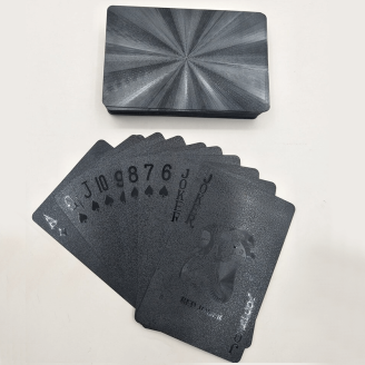 Jeu de cartes noires plastiques