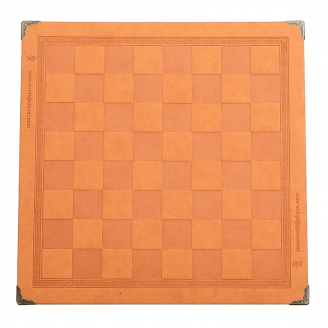 Echiquier jaune orangé avec coins métalliques en simili cuir